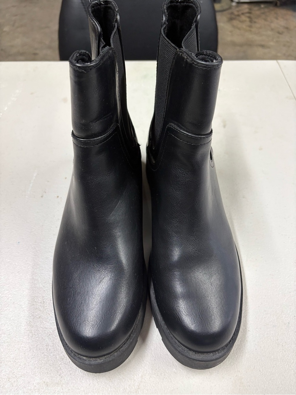 Old Navy Black Chelsea Ankle Boots